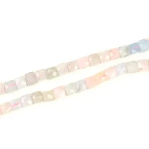 10 perles cubes 4mm de Morganite pastel