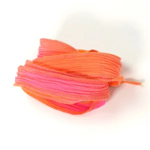 Ruban de soie teint à la main Corail Rose